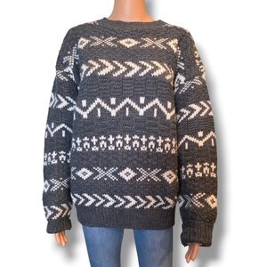 Cozy Gray Patterned Sweater
